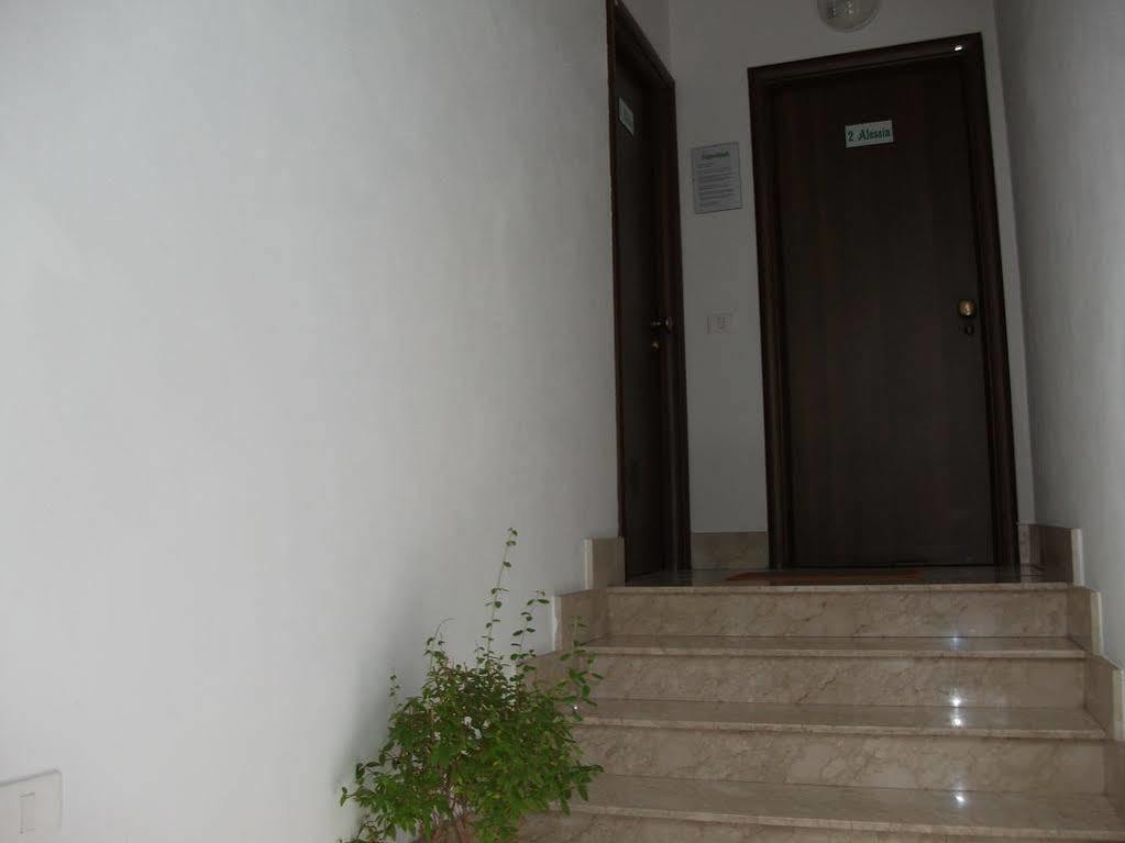 Casa Vacanze Il Quadrifoglio Noto Bagian luar foto
