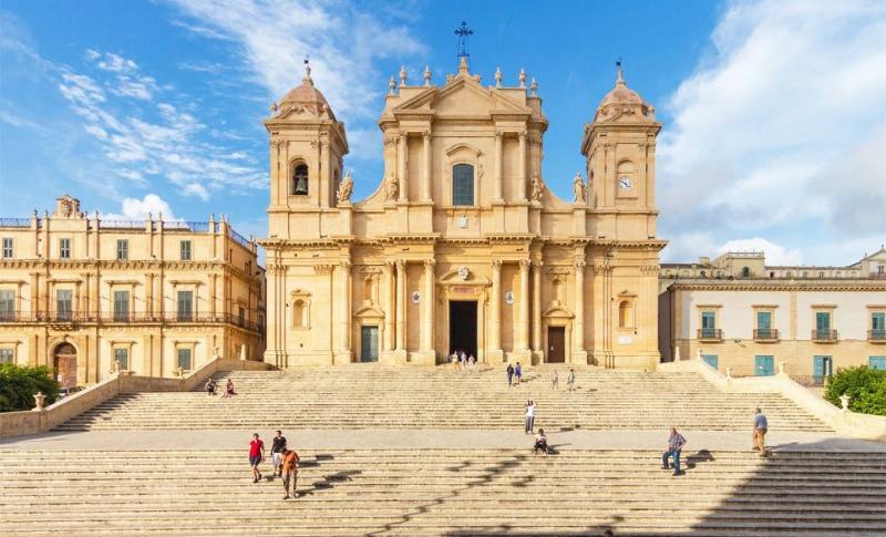 Casa Vacanze Il Quadrifoglio Noto Bagian luar foto